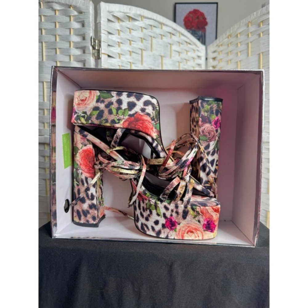 Azalea Wang Lace Up Platform Heels Wrap Leg Floral Cheetah Print Chunky Heel